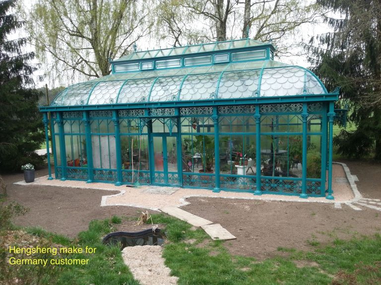 Luxury Victorian Style Glass Greenhouse